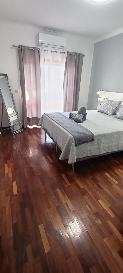 Casa De Ferias Duplex Em Sesimbraアパートメント エクステリア 写真