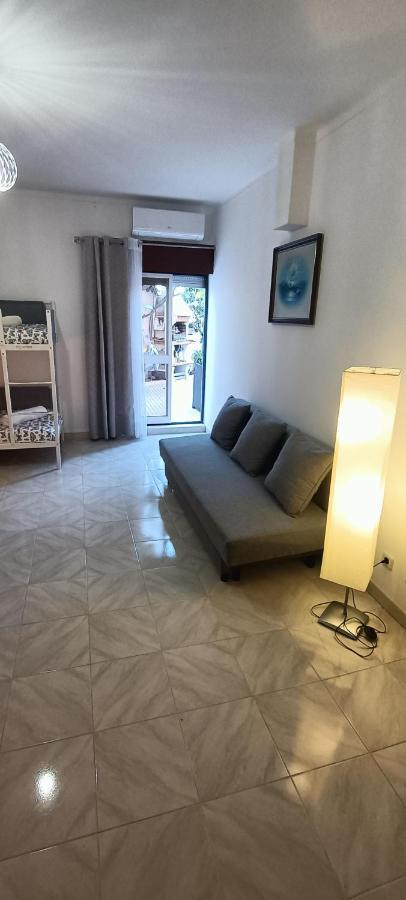 Casa De Ferias Duplex Em Sesimbraアパートメント エクステリア 写真